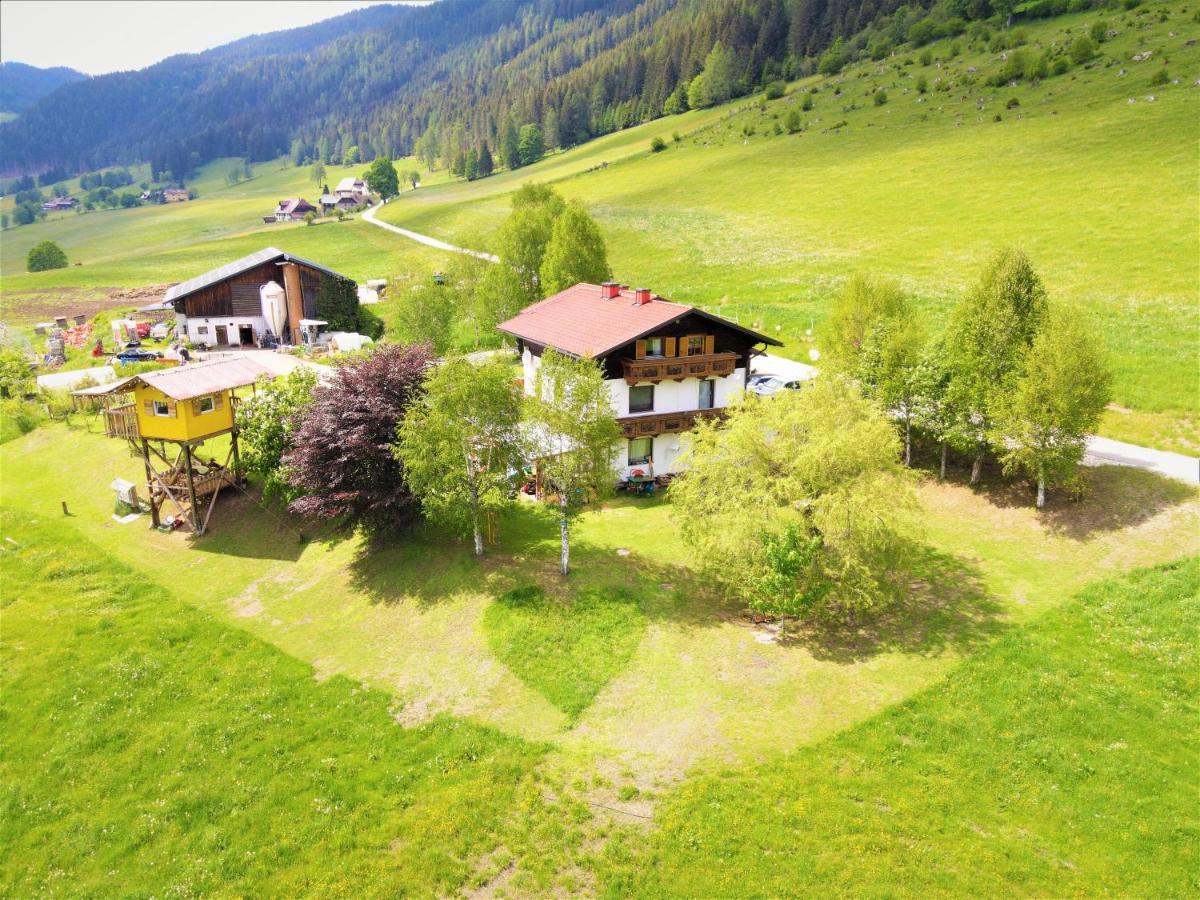 Schoene Ferienwohnung Im Naturpark Grebenzen ザンクト・ランブレヒット エクステリア 写真